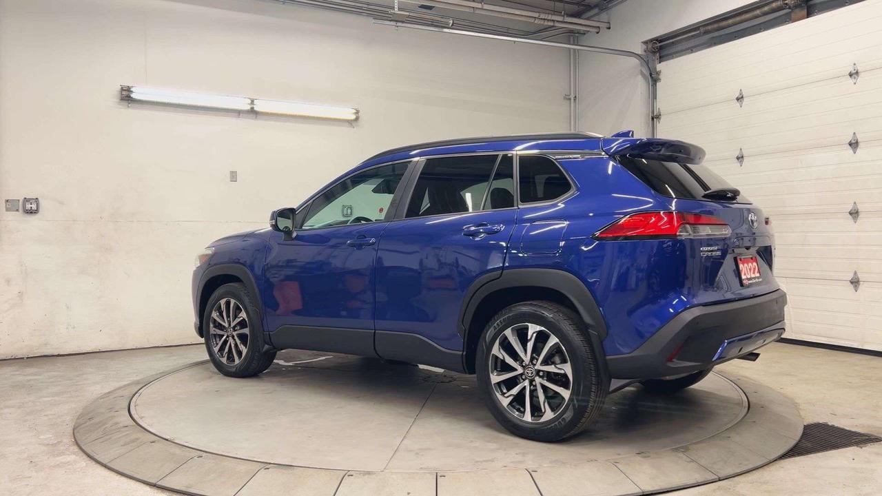 2022 Toyota Corolla Cross XLE AWD | LOW KMS! |HTD LEATHER |SUNROOF |CARPLAY Photo