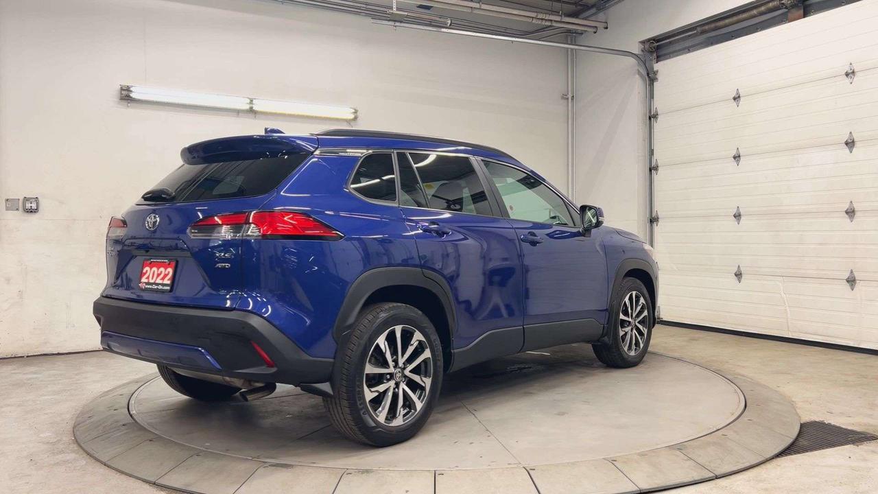 2022 Toyota Corolla Cross XLE AWD | LOW KMS! |HTD LEATHER |SUNROOF |CARPLAY Photo