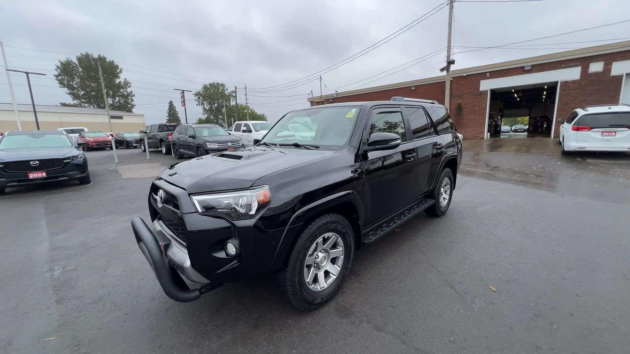 2016 Toyota 4Runner TRAIL EDITION 4X4 | HTD LEATHER | SUNROOF | NAV Photo3