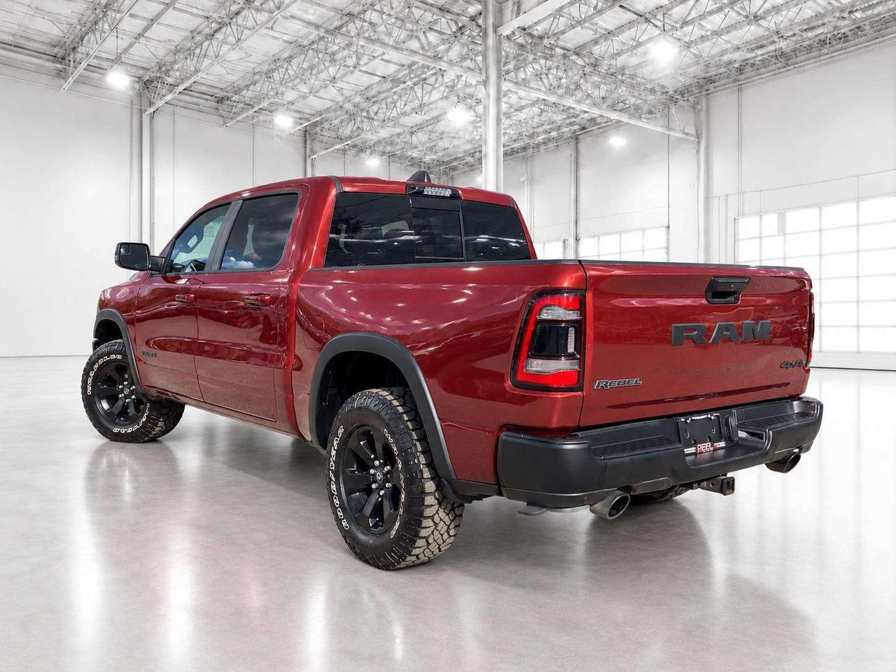2023 RAM 1500 Rebel Night Crew V8 | Level 2 | Panoroof | 4X4 Photo