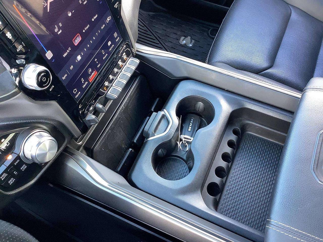2023 RAM 1500 Rebel Night Crew V8 | Level 2 | Panoroof | 4X4 Photo