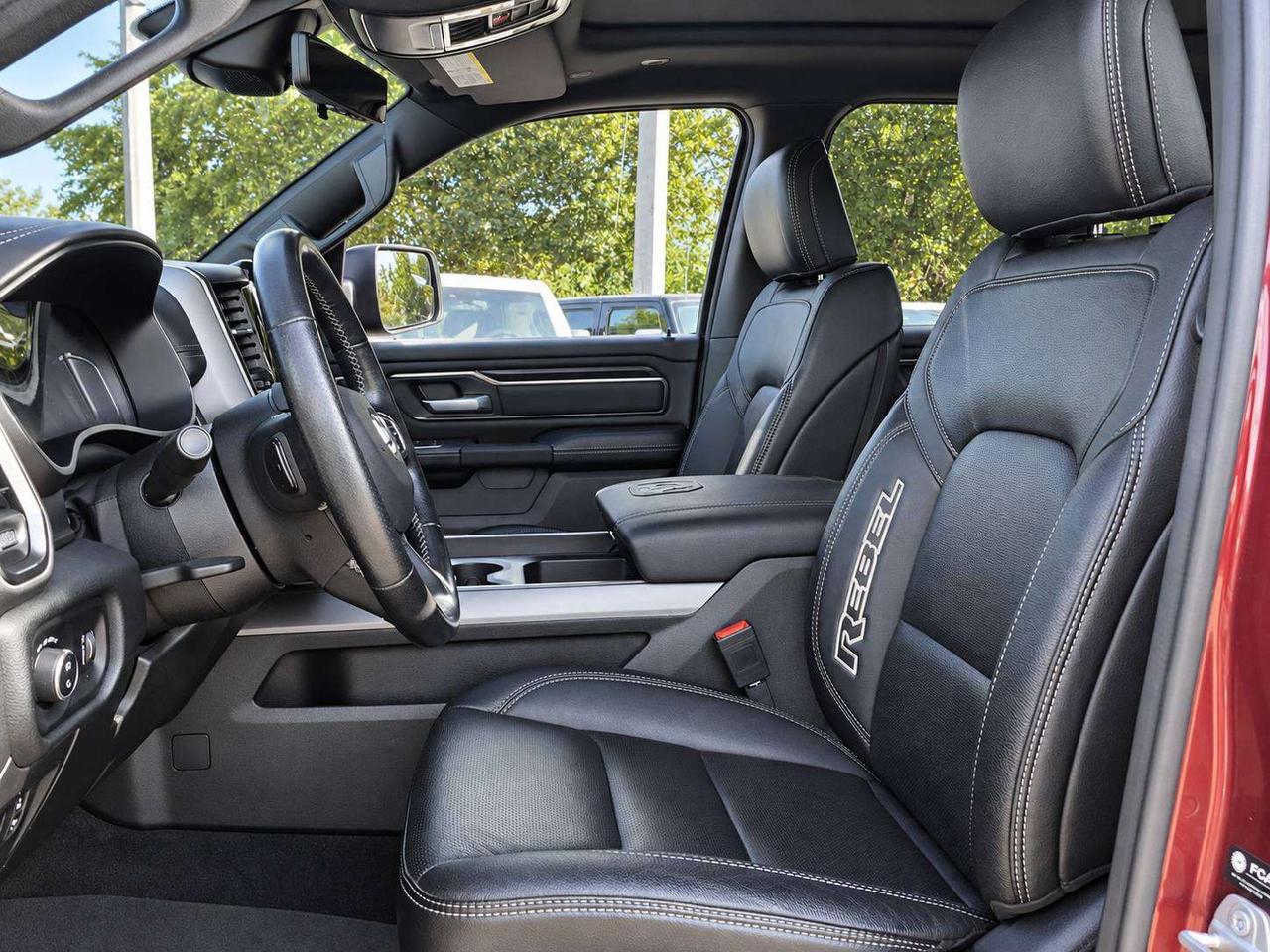 2023 RAM 1500 Rebel Night Crew V8 | Level 2 | Panoroof | 4X4 Photo