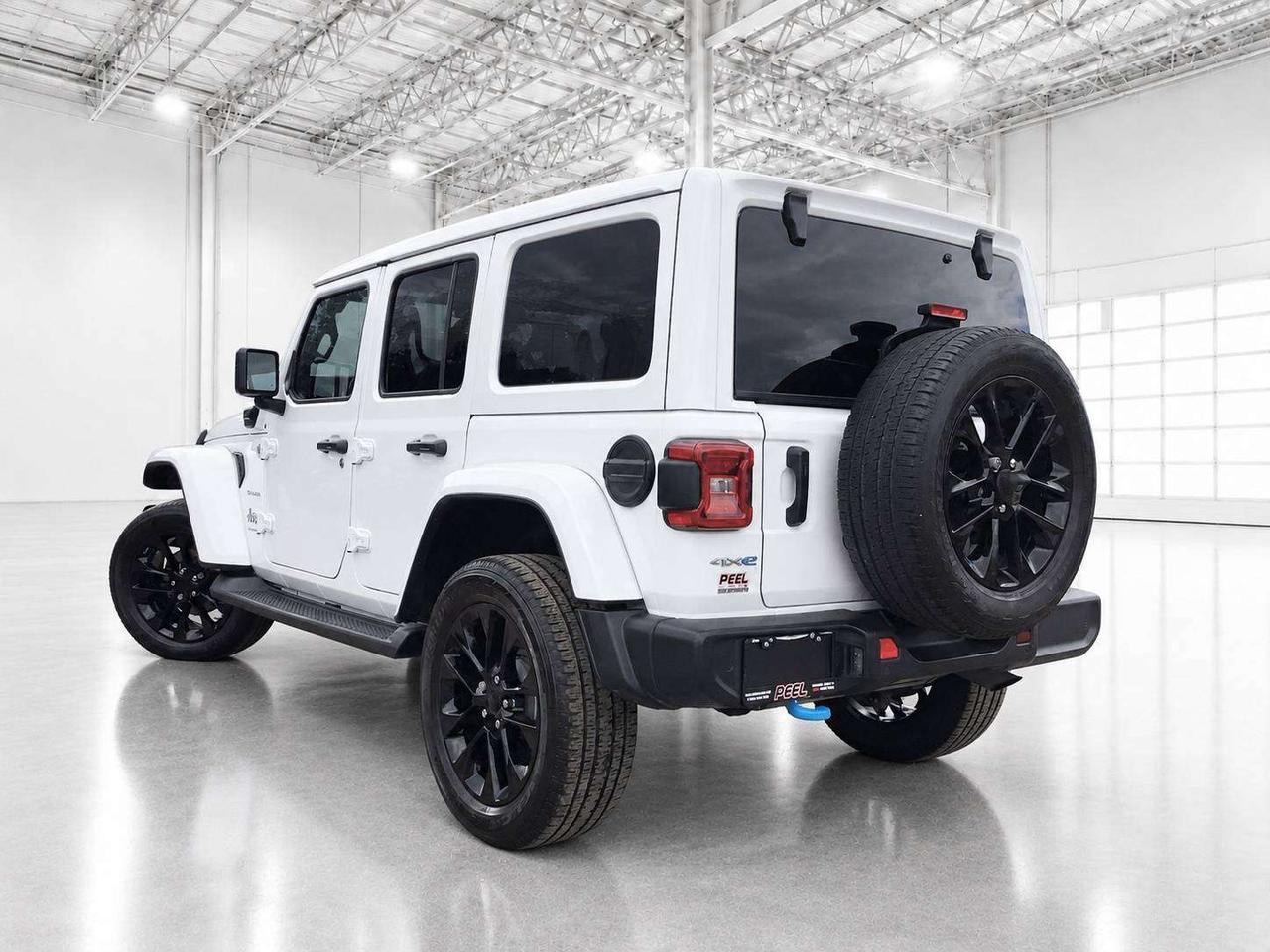 2023 Jeep Wrangler Sahara PHEV | SkyTop | Htd Leather | Alpine | 4X4 Photo