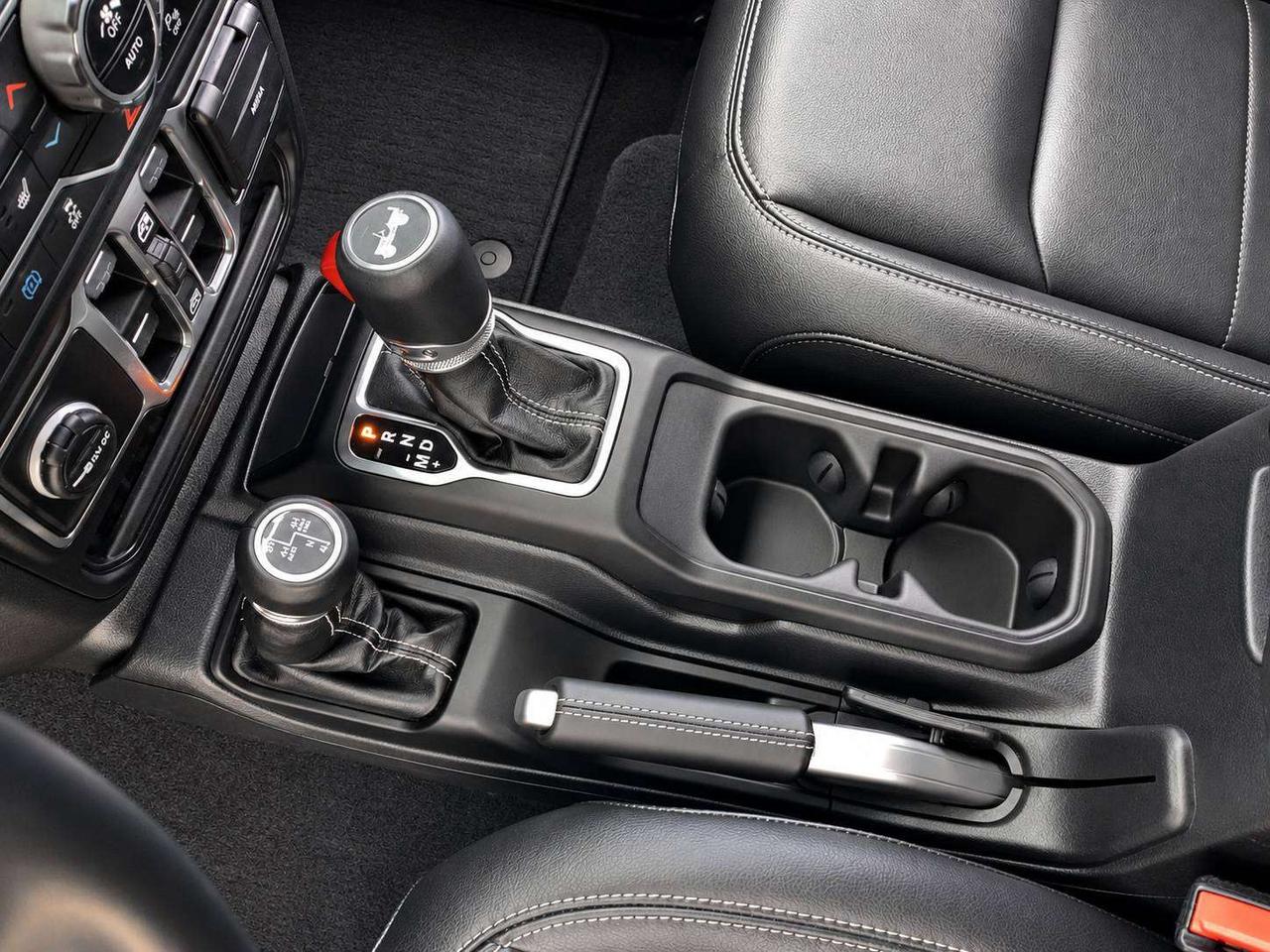 2023 Jeep Wrangler Sahara PHEV | SkyTop | Htd Leather | Alpine | 4X4 Photo