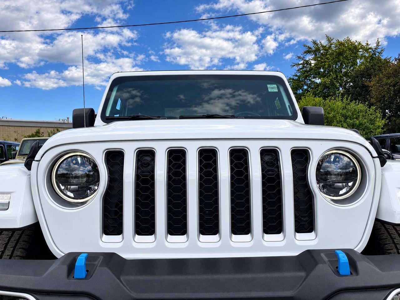 2023 Jeep Wrangler Sahara PHEV | SkyTop | Htd Leather | Alpine | 4X4 Photo