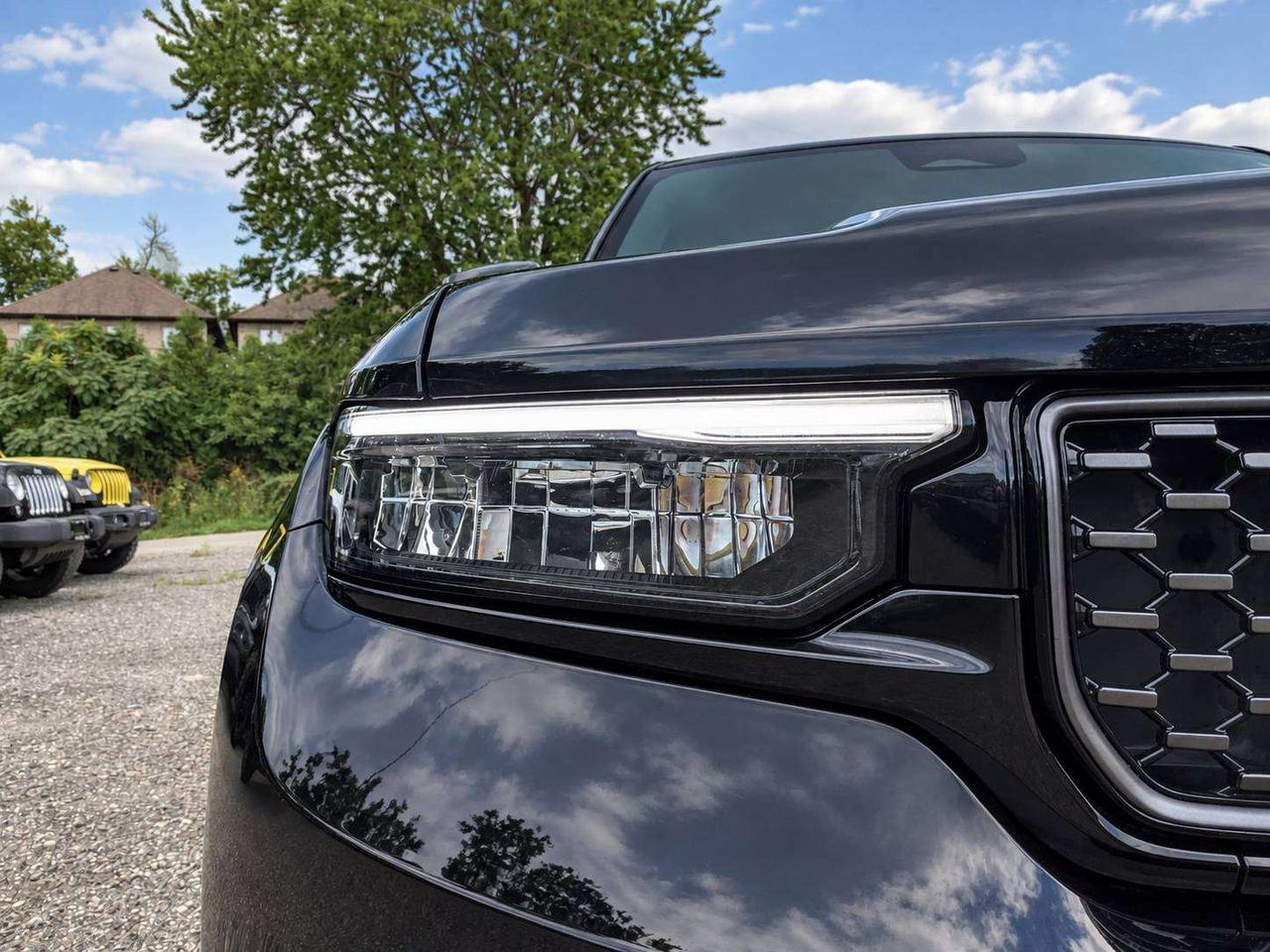 2023 Jeep Grand Cherokee Summit Reserve High Altitude | Adv Protech | 4X4 Photo