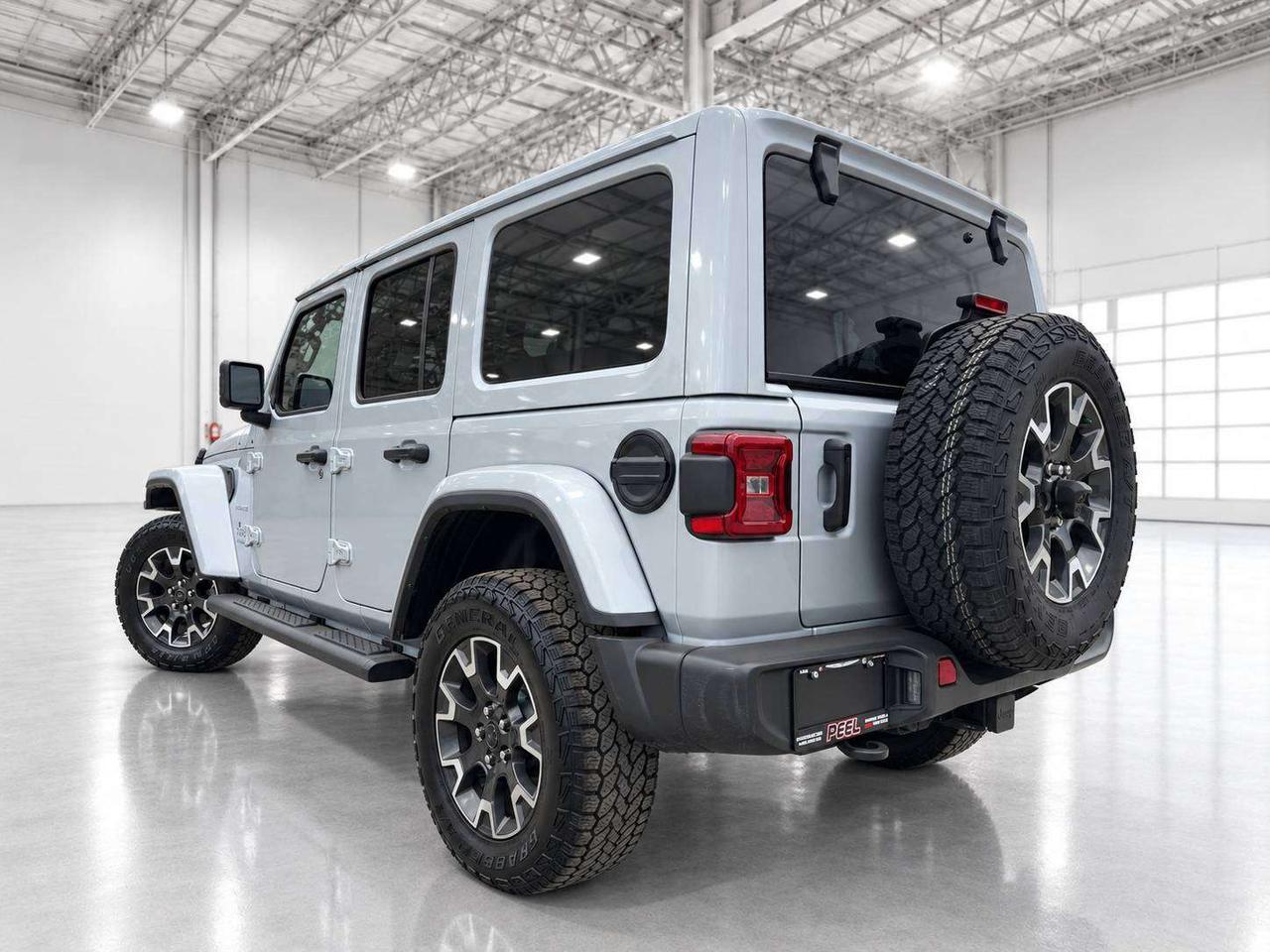 2024 Jeep Wrangler Sahara | Leather | 12.3" NAV | Alpine | Tow | 4X4 Photo