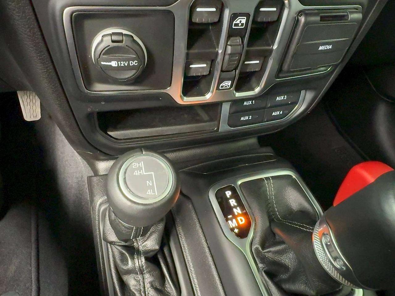 2024 Jeep Wrangler Sahara | Leather | 12.3" NAV | Alpine | Tow | 4X4 Photo