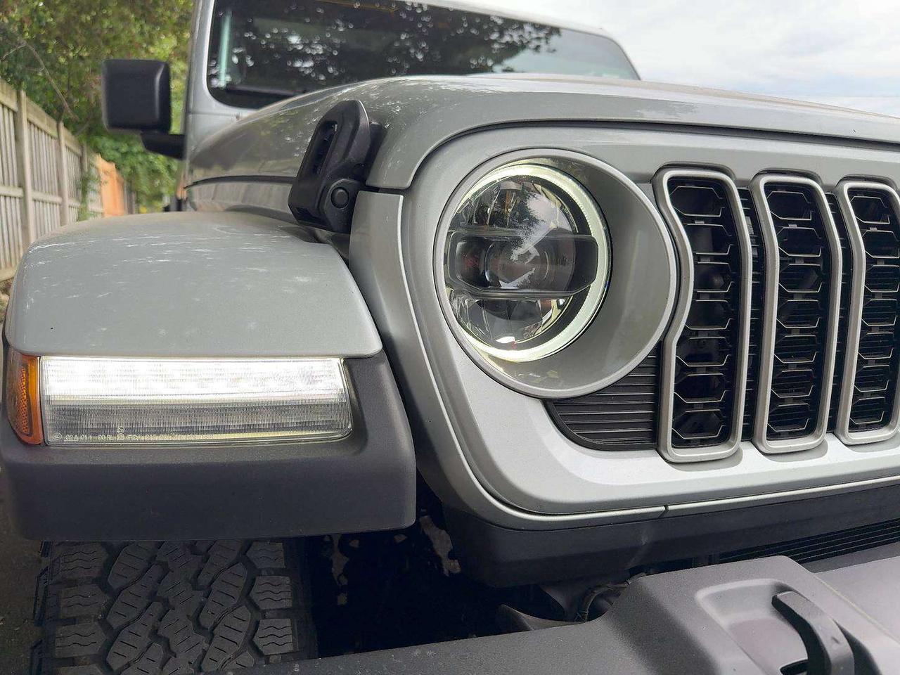 2024 Jeep Wrangler Sahara | Leather | 12.3" NAV | Alpine | Tow | 4X4 Photo