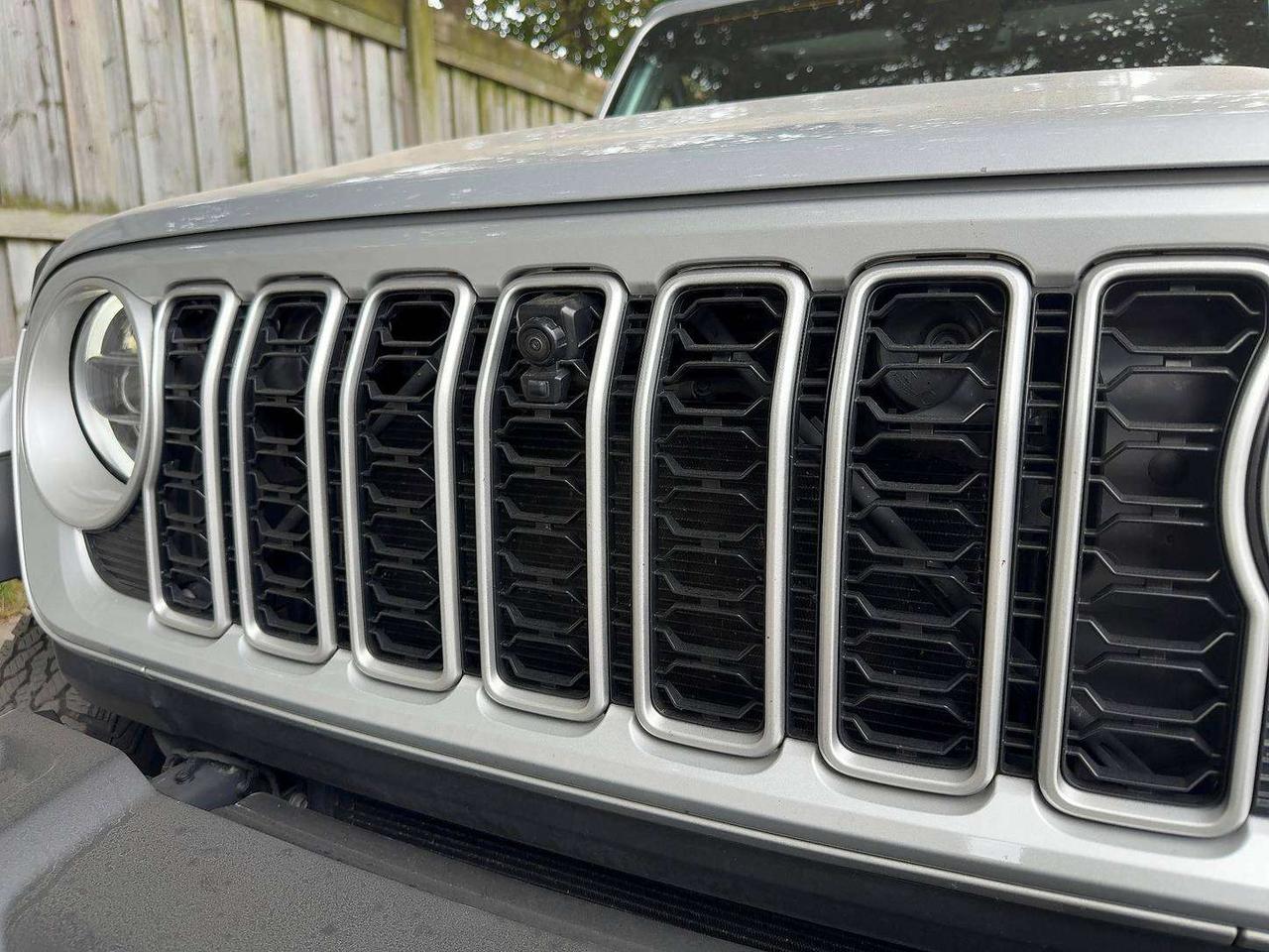 2024 Jeep Wrangler Sahara | Leather | 12.3" NAV | Alpine | Tow | 4X4 Photo