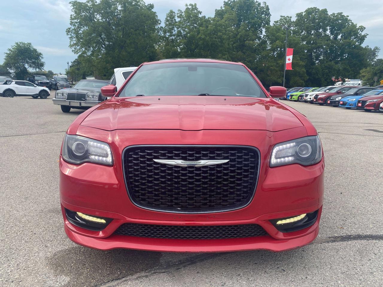 2017 Chrysler 300 S, RWD, SUNROOF, REMOTE START, CLEAN CARFAX! Photo