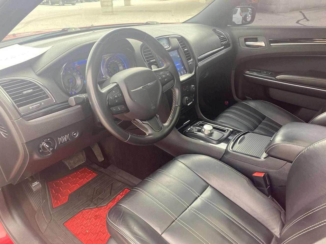 2017 Chrysler 300 S, RWD, SUNROOF, REMOTE START, CLEAN CARFAX! Photo