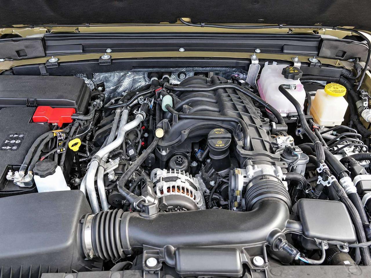 2027 Jeep Gladiator WILLYS 4DR | Hardtop | Conv Grp | 3.6L V6 Photo