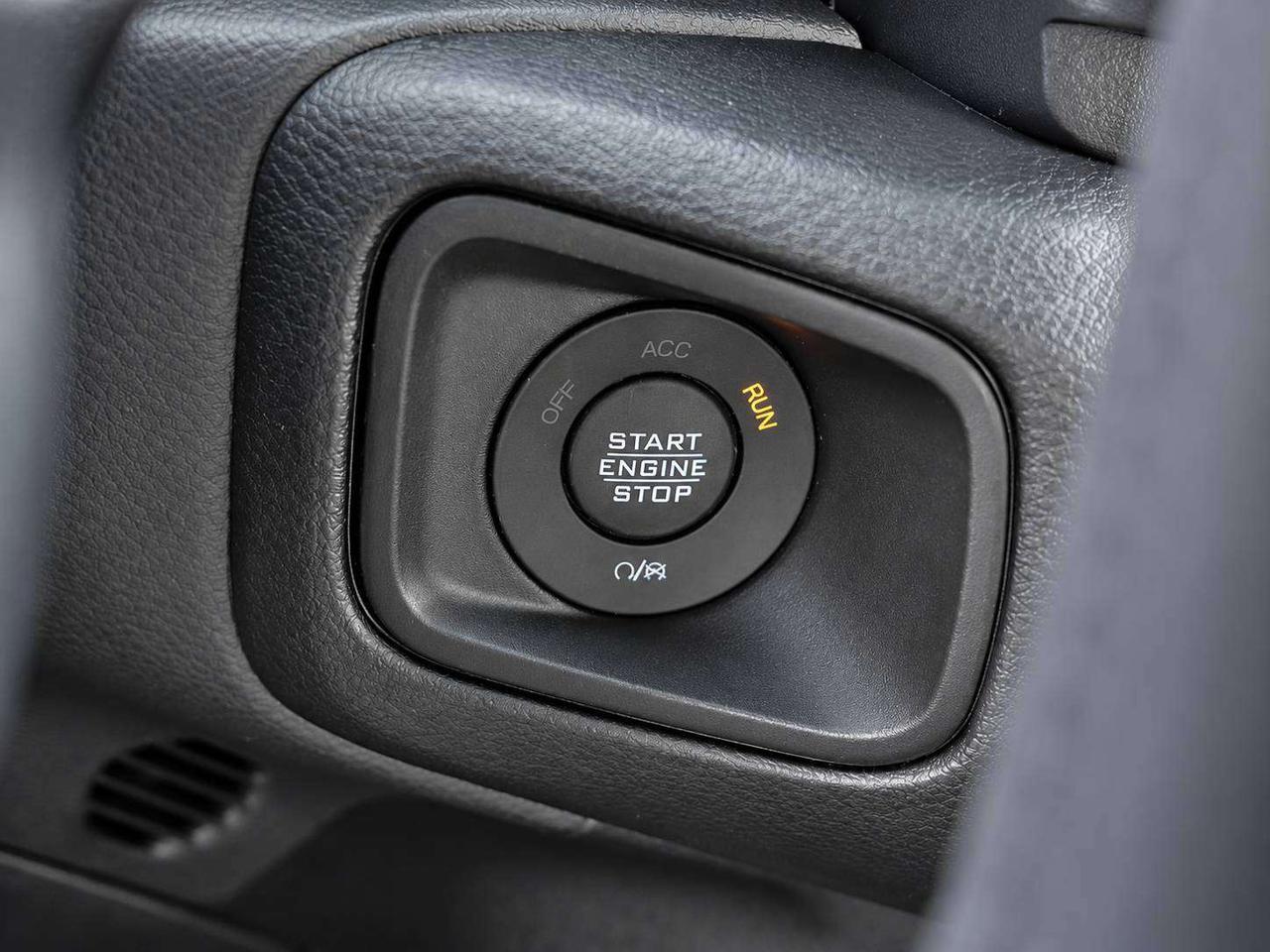 2027 Jeep Gladiator WILLYS 4DR | Hardtop | Conv Grp | 3.6L V6 Photo