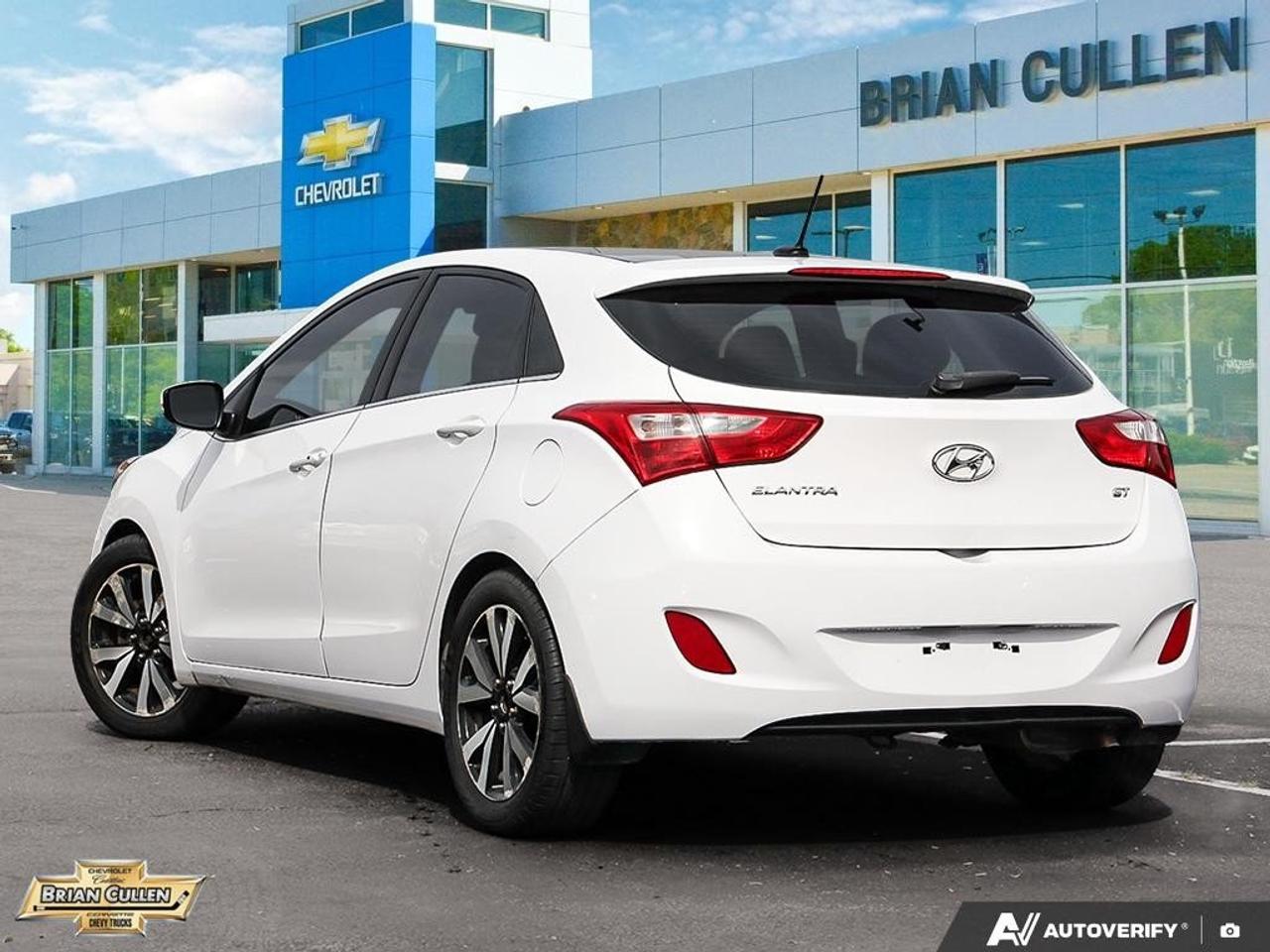 2015 Hyundai Elantra GT SE w/Tech Pkg 5dr HB Auto SE w/Tech Pkg Photo