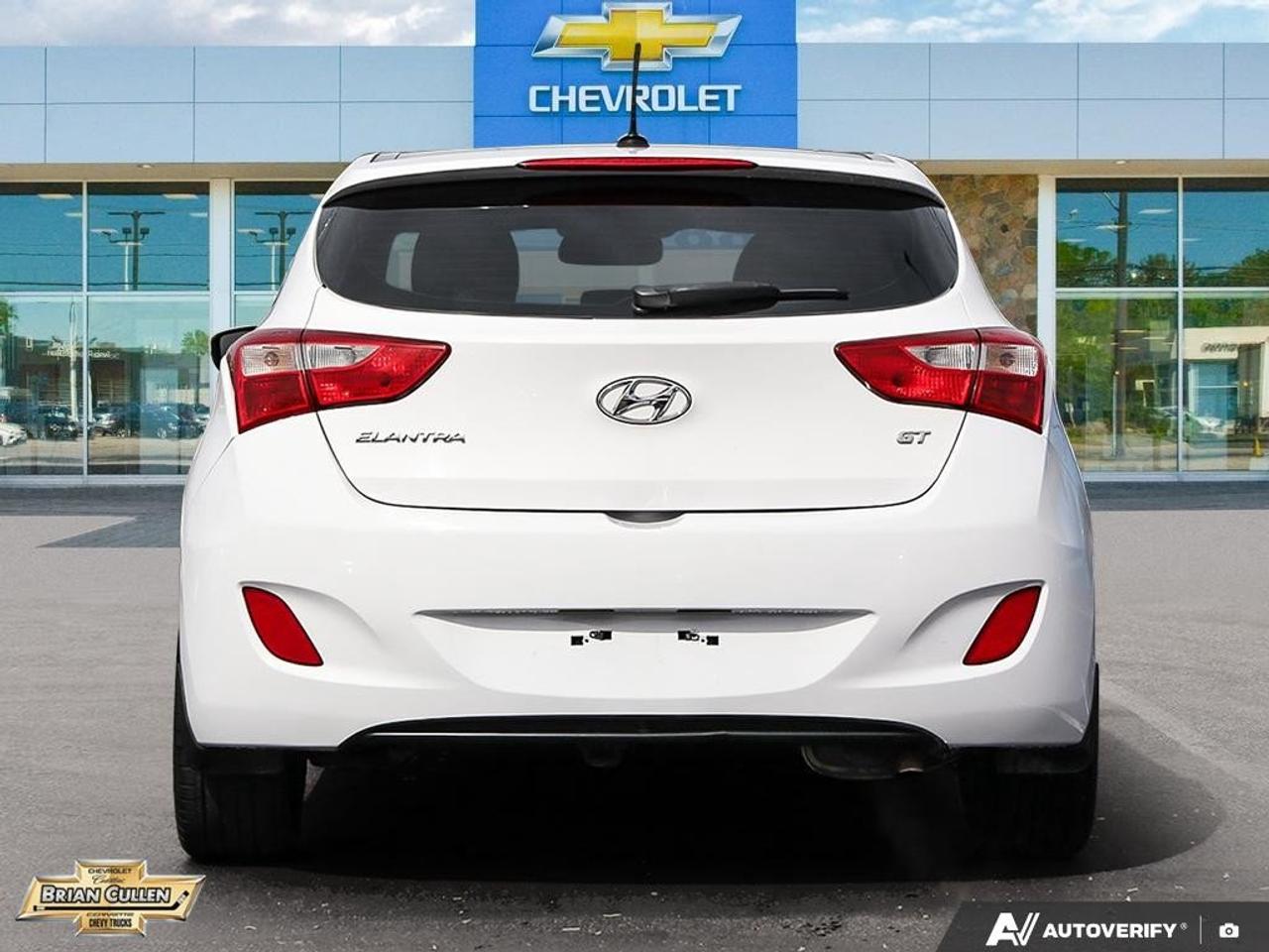 2015 Hyundai Elantra GT SE w/Tech Pkg 5dr HB Auto SE w/Tech Pkg Photo4