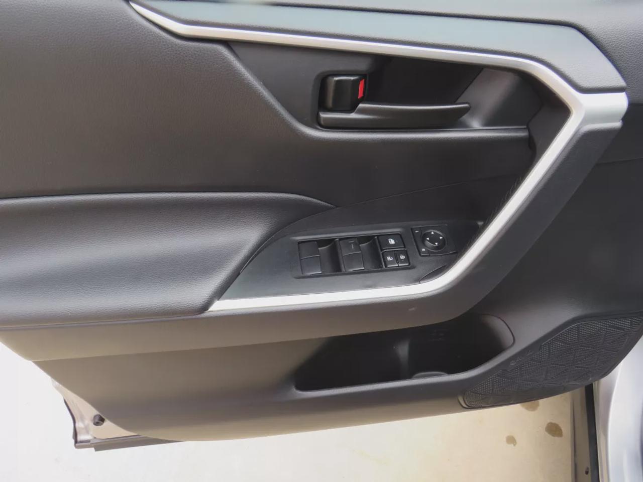 2021 Toyota RAV4 LE | FWD | Automatic | Heated Seats | Air Conditioning | Touchscreen Display | Android Auto & Apple CarPlay | Bluetooth | Back-Up Camera | Adaptive Cruise Control | Blind Spot Monitor | Cross Traffic Alert | Lane Tracing Assist | Lane Departure Alert | Pr Photo