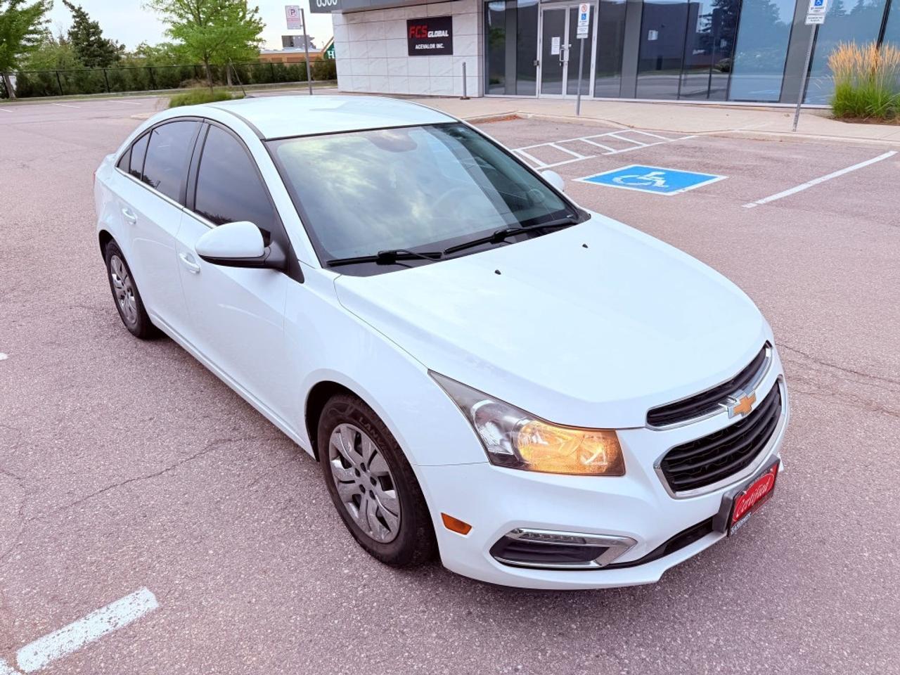 2015 Chevrolet Cruze 1LT Auto 4dr Sedan Automatic Photo