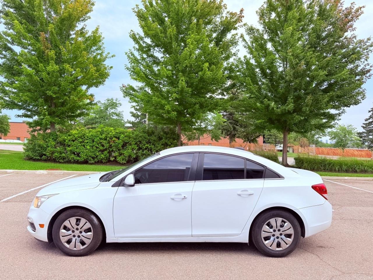 2015 Chevrolet Cruze 1LT Auto 4dr Sedan Automatic Photo