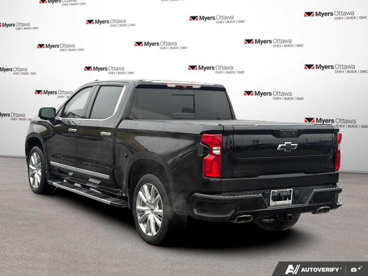 2023 Chevrolet Silverado 1500 HIGH COUNTRY  - Certified Photo2