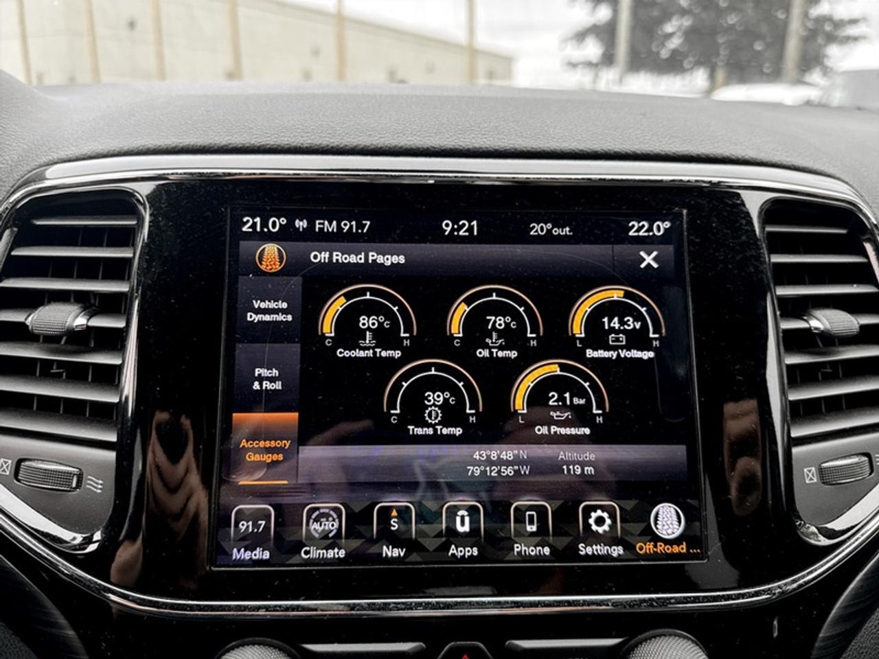2020 Jeep Grand Cherokee Laredo  **LOW MILEAGE** Photo