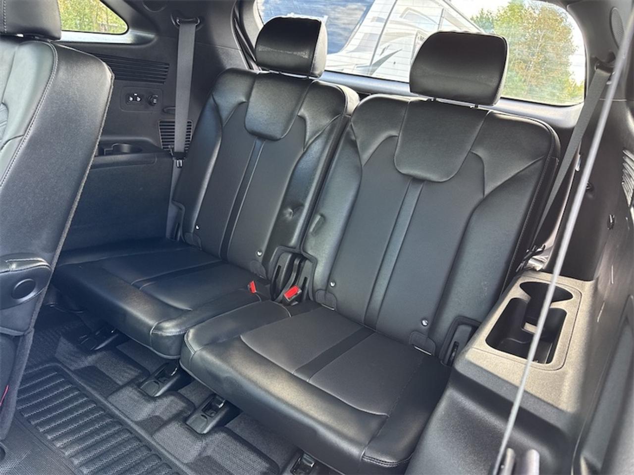 2024 Kia Sorento X-Pro  Panoramic Sunroof - $312 B/W Photo