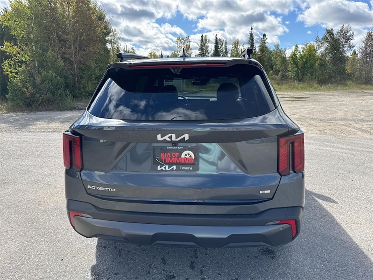 2024 Kia Sorento X-Pro  Panoramic Sunroof - $312 B/W Photo
