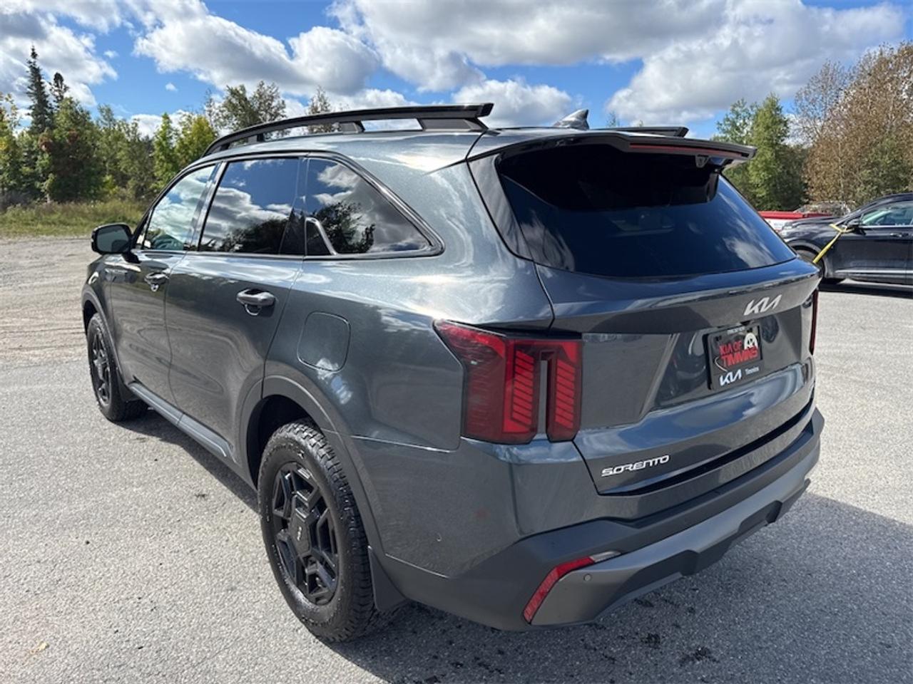 2024 Kia Sorento X-Pro  Panoramic Sunroof - $312 B/W Photo