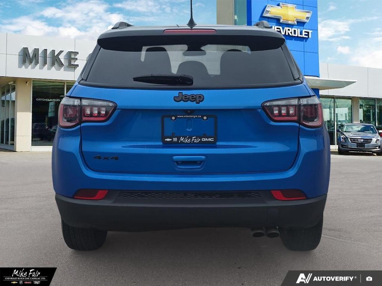 2022 Jeep Compass Altitude 4x4 Photo