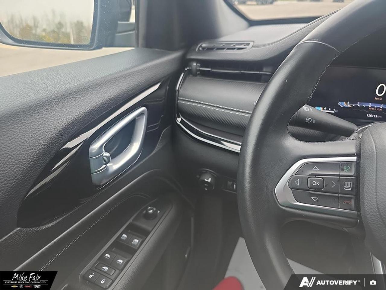 2022 Jeep Compass Altitude 4x4 Photo