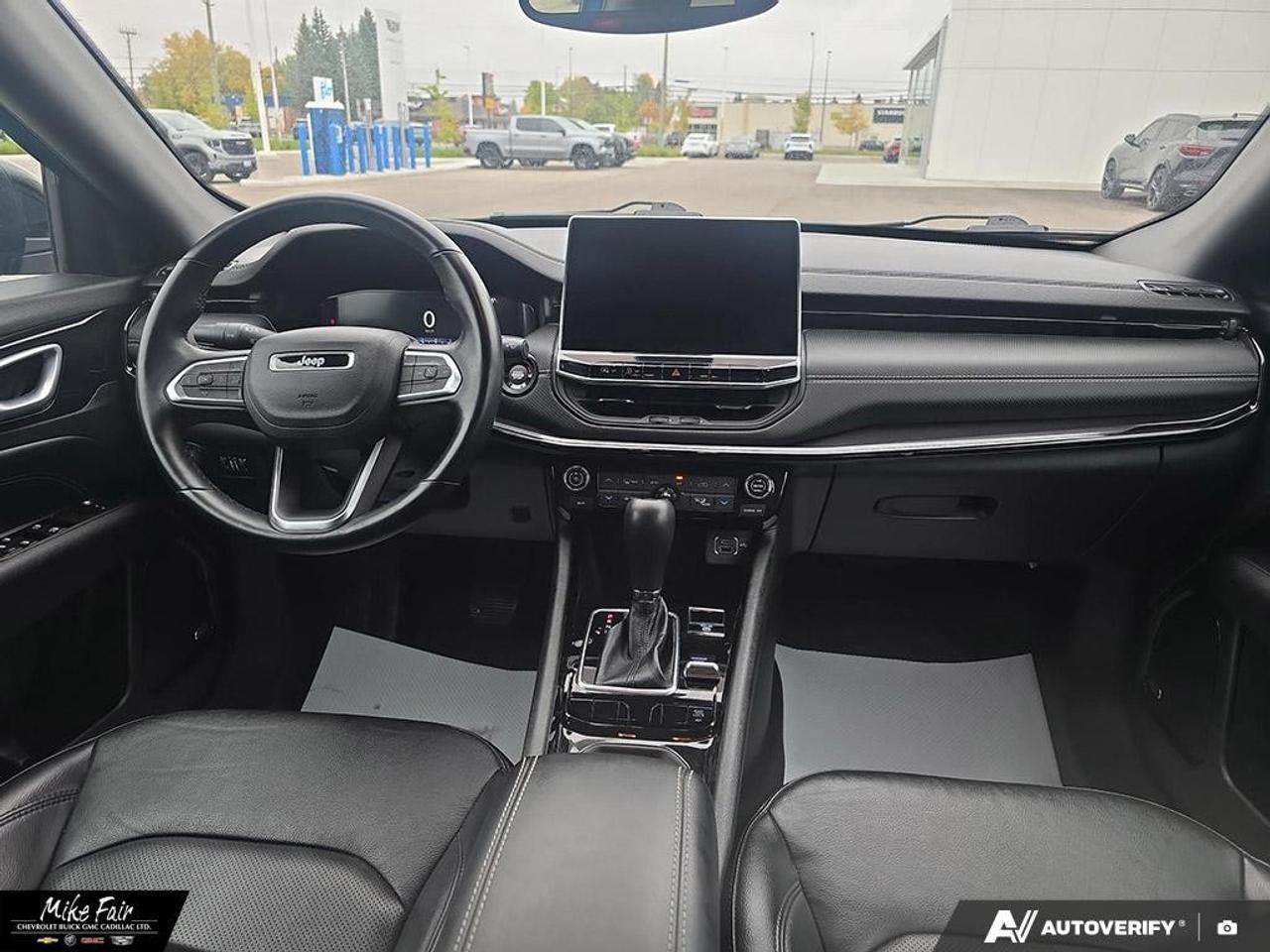 2022 Jeep Compass Altitude 4x4 Photo