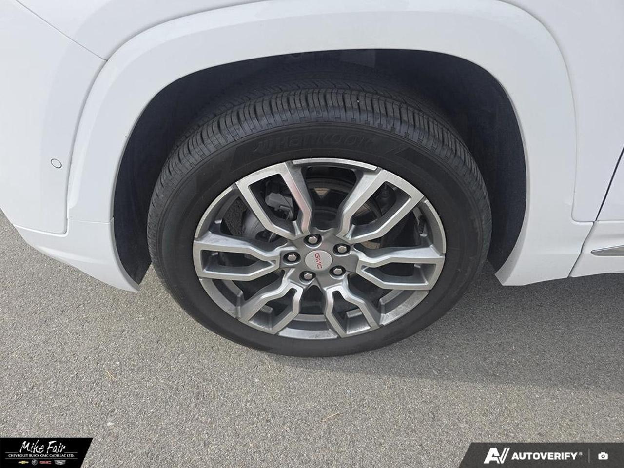 2024 GMC Terrain AWD Denali Photo