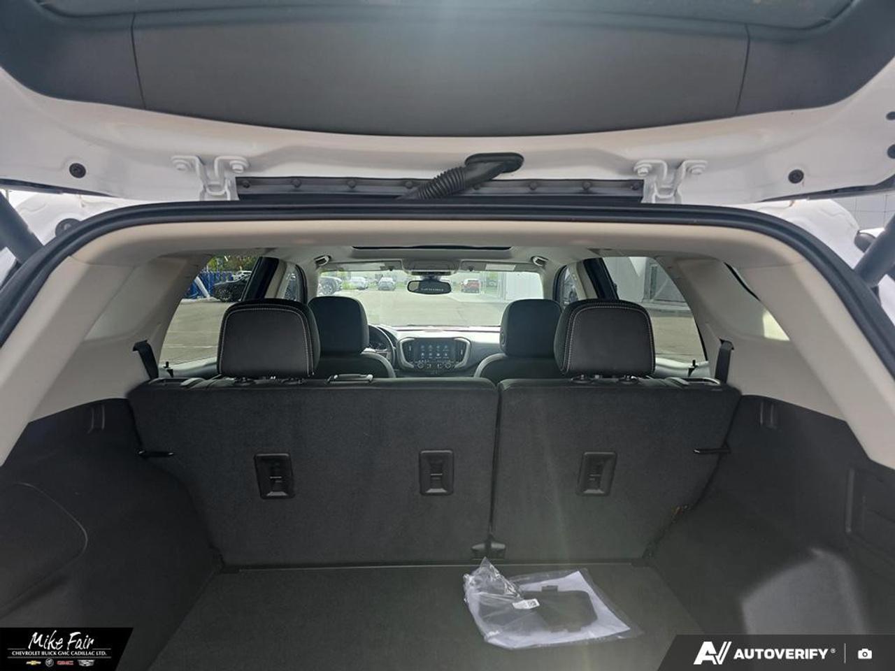2024 GMC Terrain AWD Denali Photo