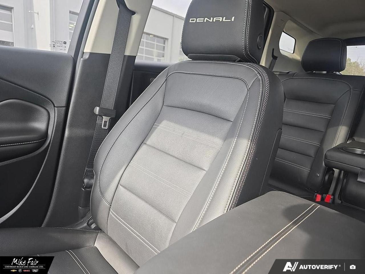 2024 GMC Terrain AWD Denali Photo