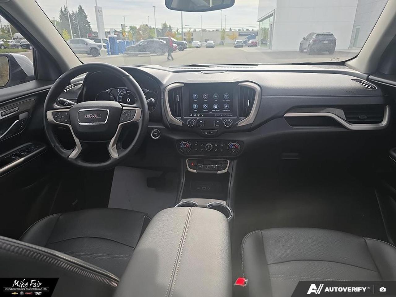 2024 GMC Terrain AWD Denali Photo