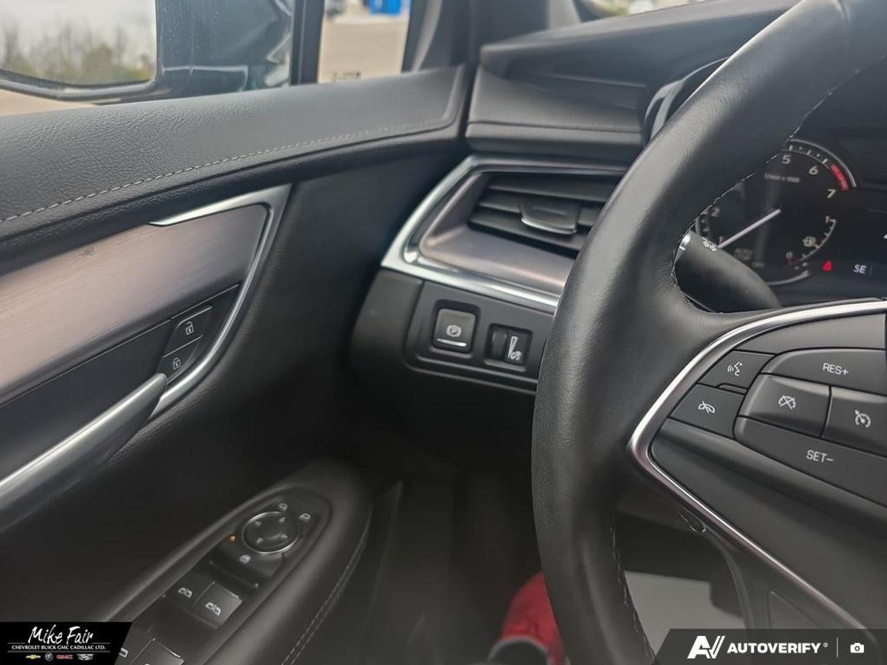 2024 Cadillac XT5 AWD 4dr Luxury Photo