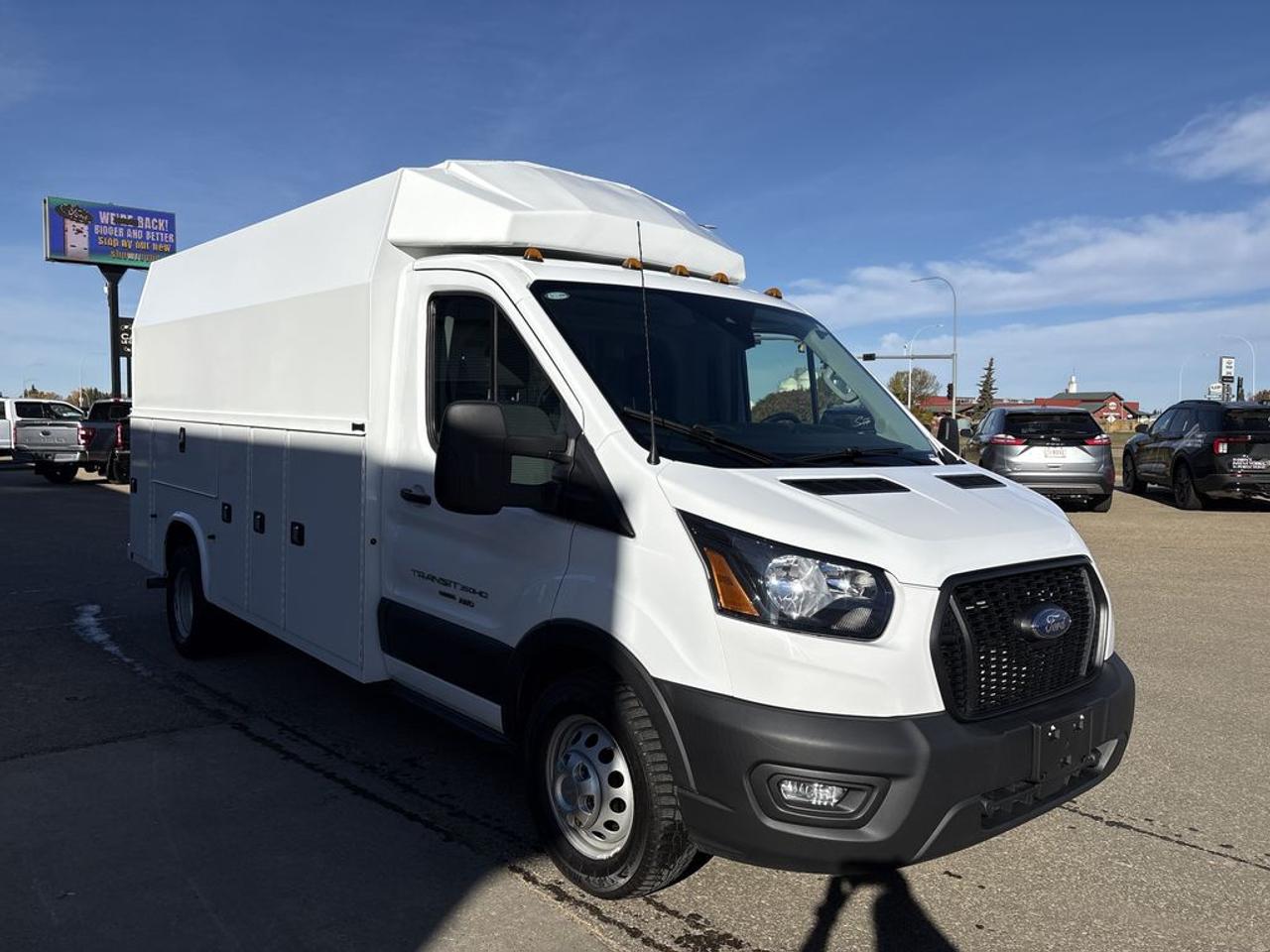 2023 Ford Transit Cutaway BASE Photo0