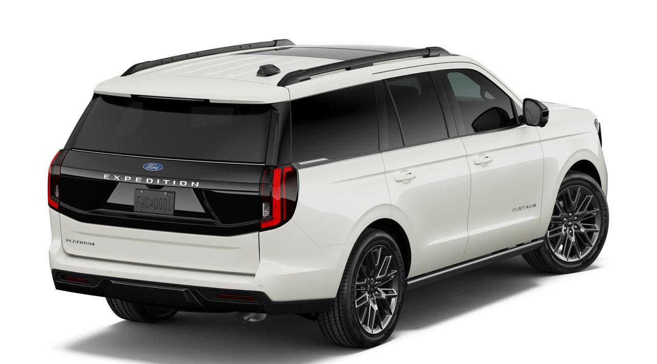2027 Ford Expedition Platinum Photo2