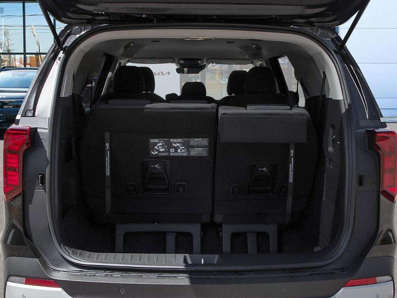 2026 Kia Carnival LX Photo