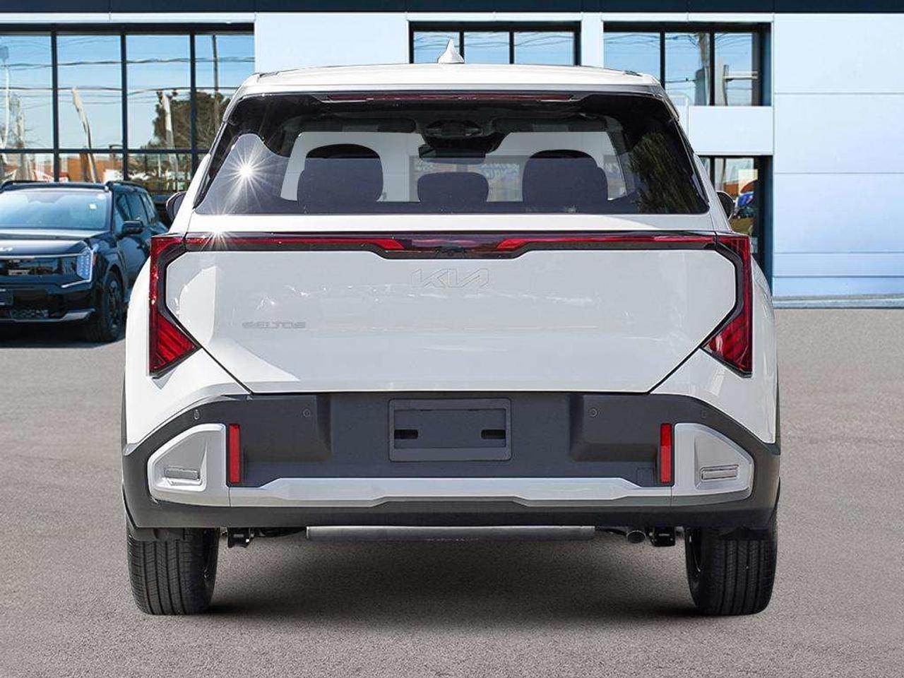 2027 Kia Seltos LX FWD Photo