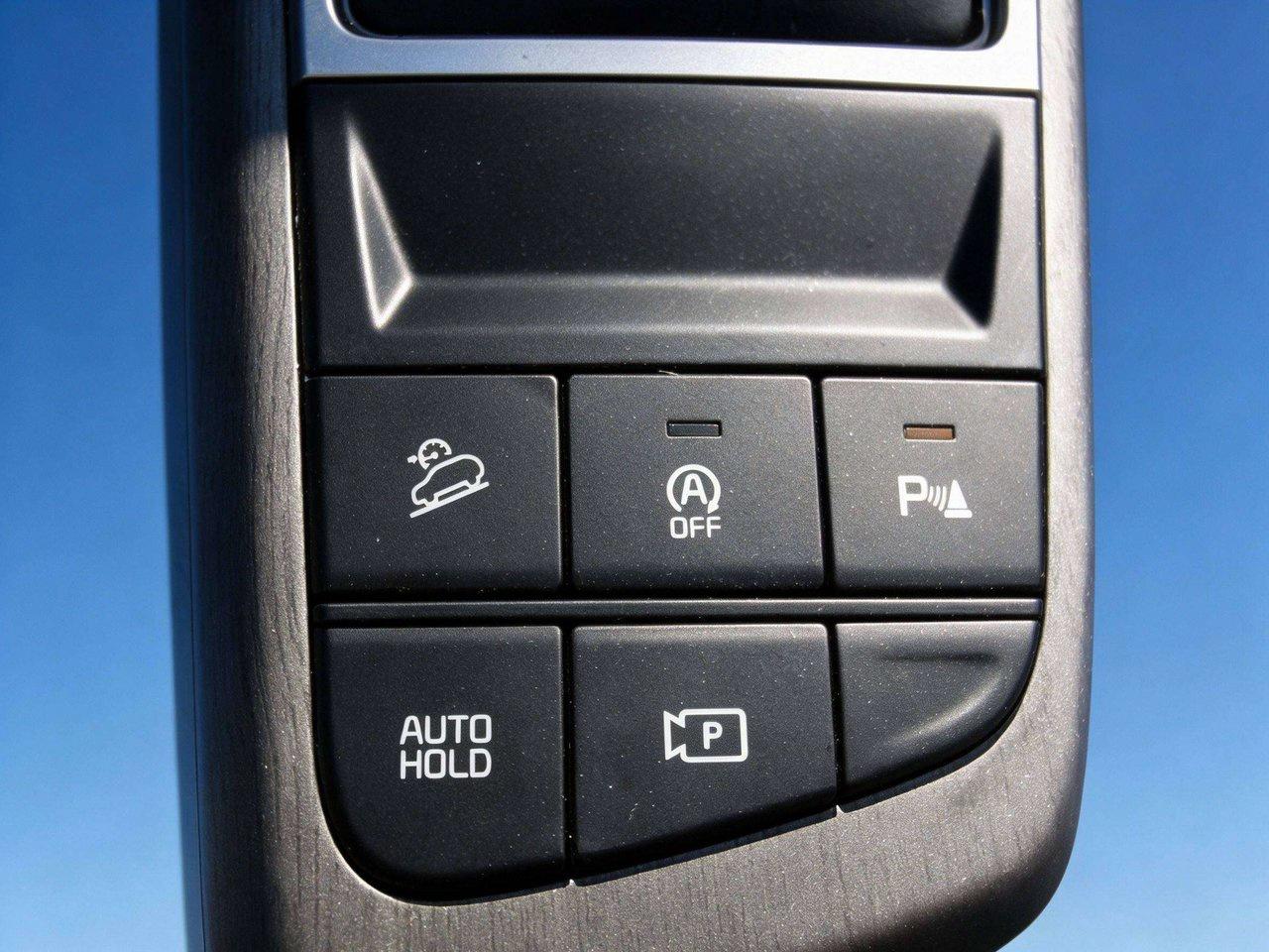 2026 Kia Sportage X-Line Limited AWD   HUD   360 Cam   H/K Photo