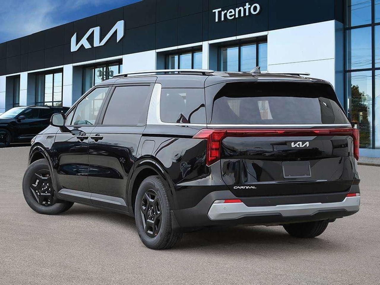2026 Kia Carnival LX+ Photo3