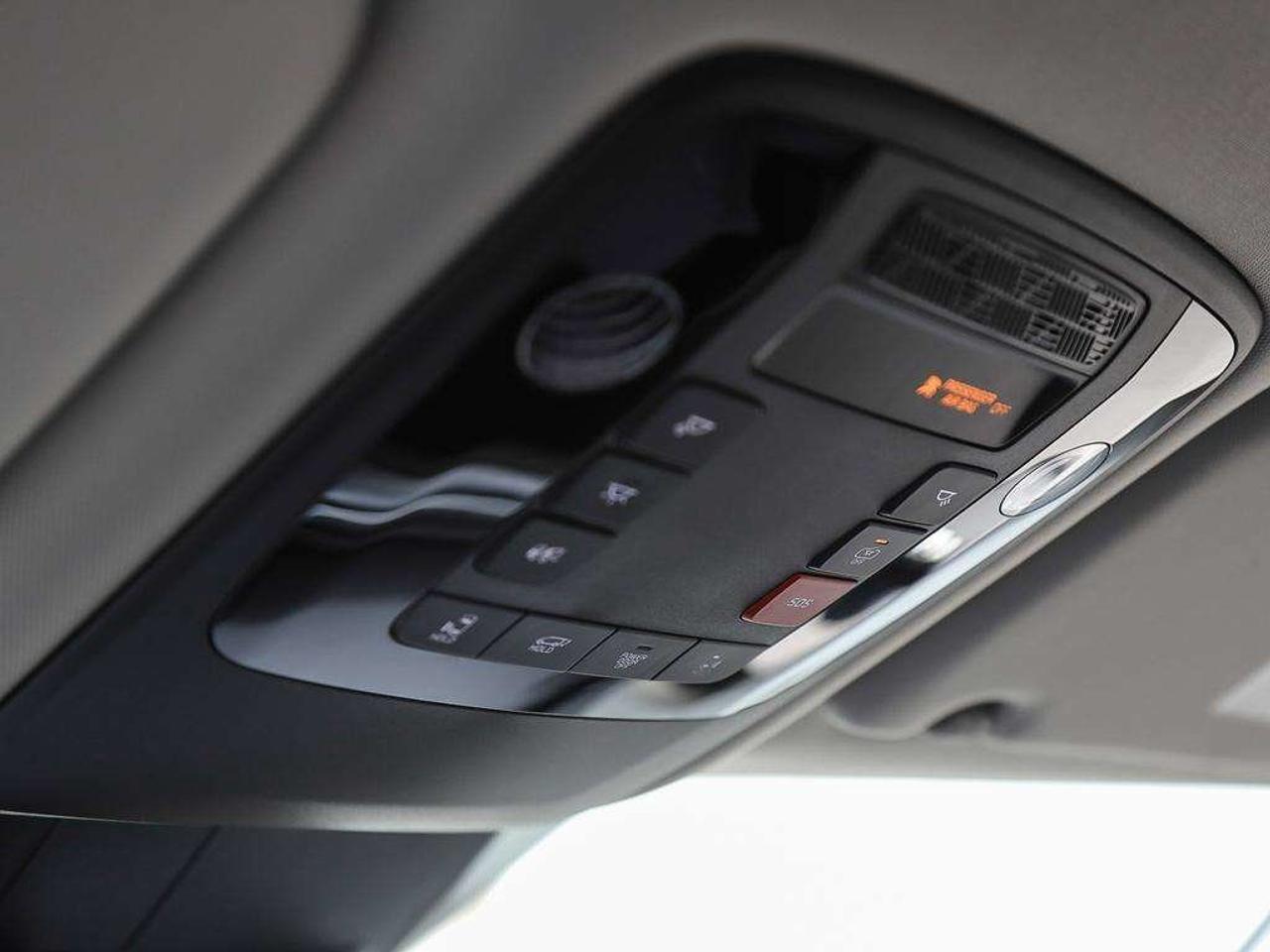2026 Kia Carnival LX+ Photo