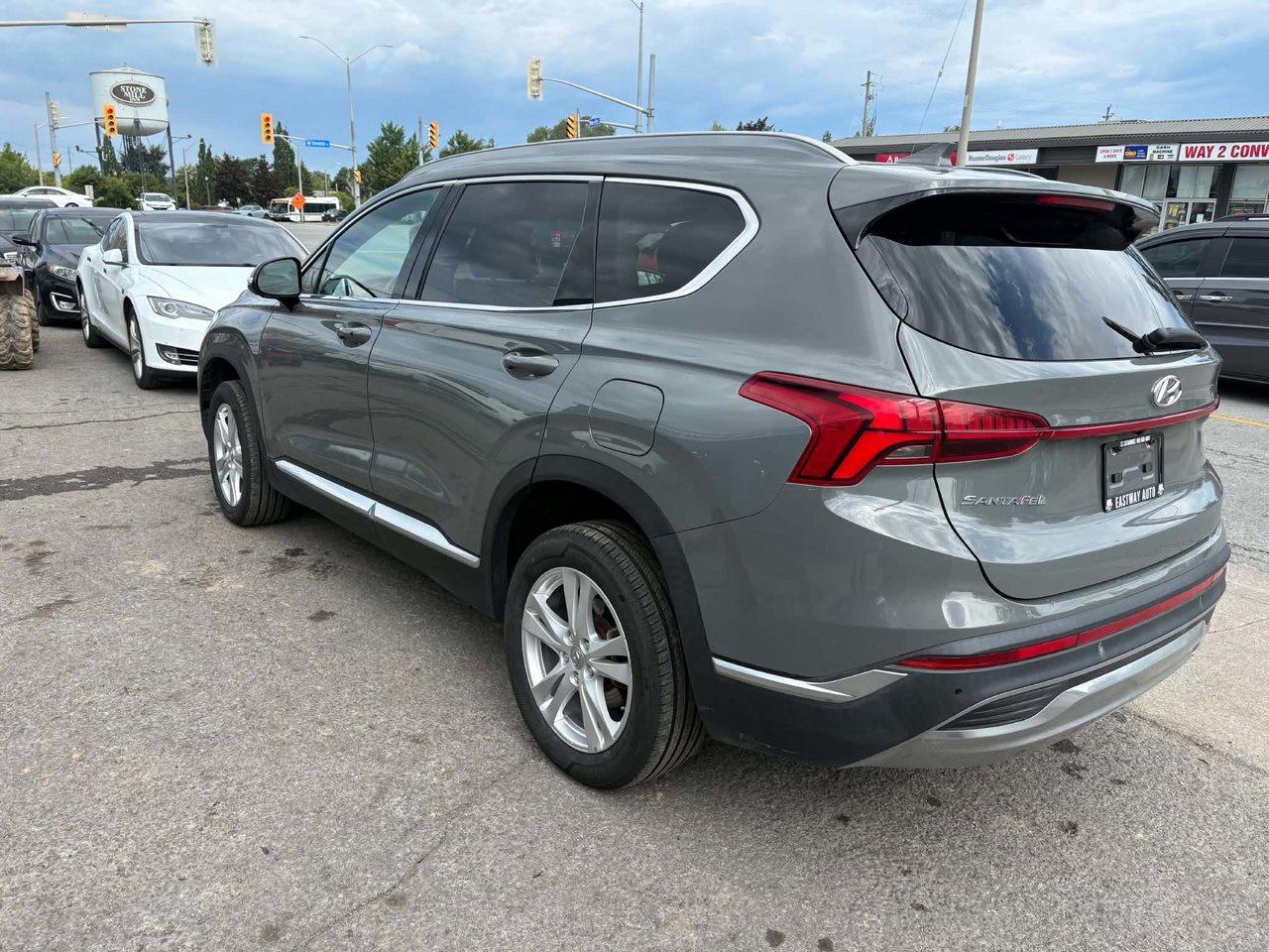 2021 Hyundai Santa Fe Preferred - Photo #5