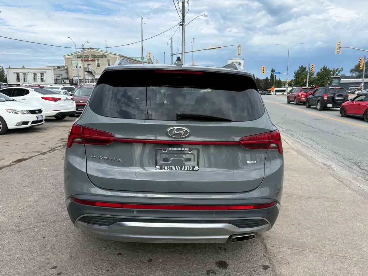 2021 Hyundai Santa Fe Preferred Photo