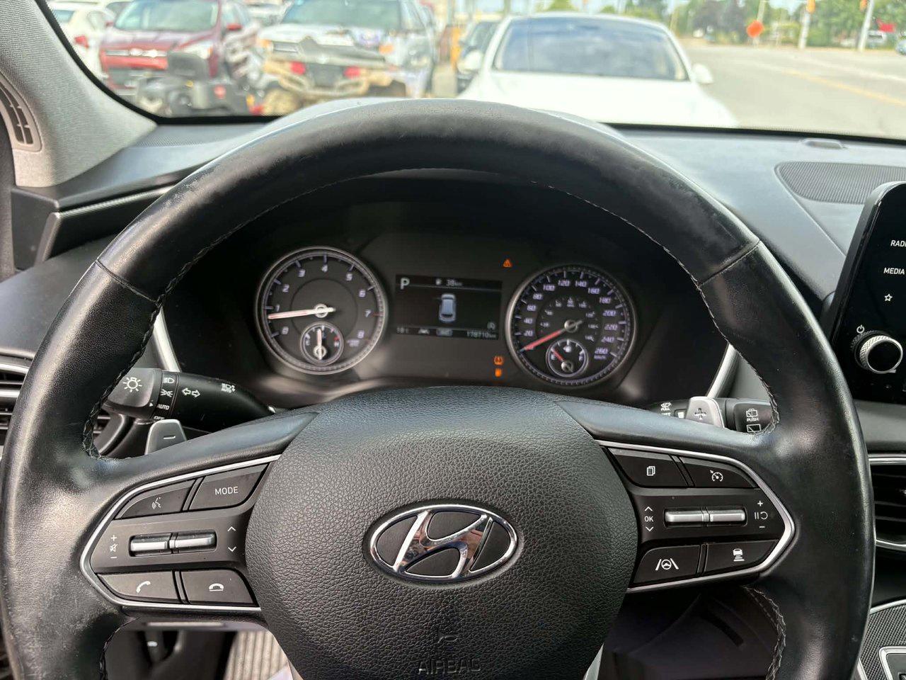 2021 Hyundai Santa Fe Preferred - Photo #14