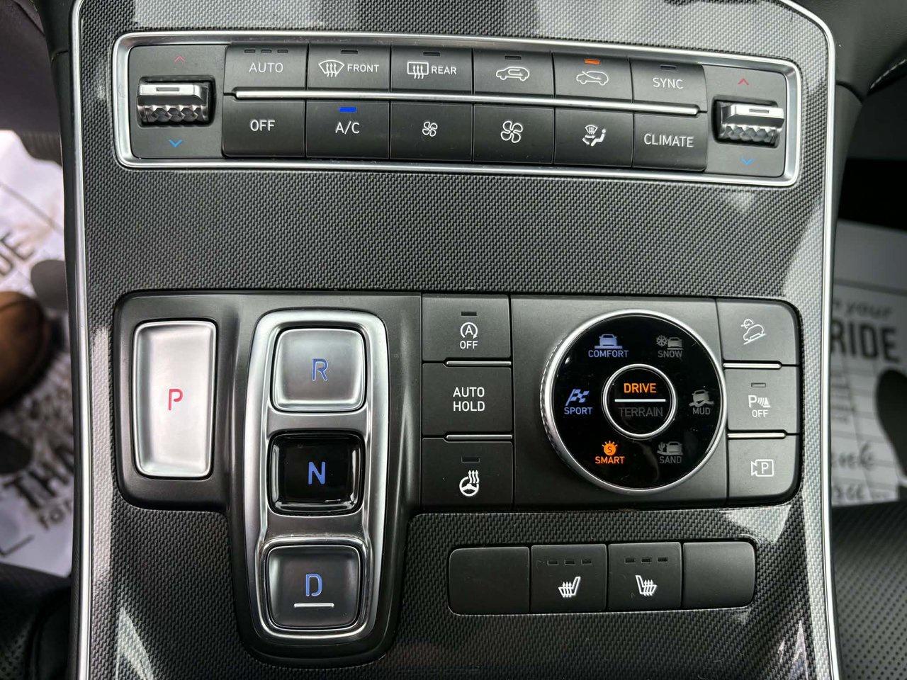 2021 Hyundai Santa Fe Preferred Photo