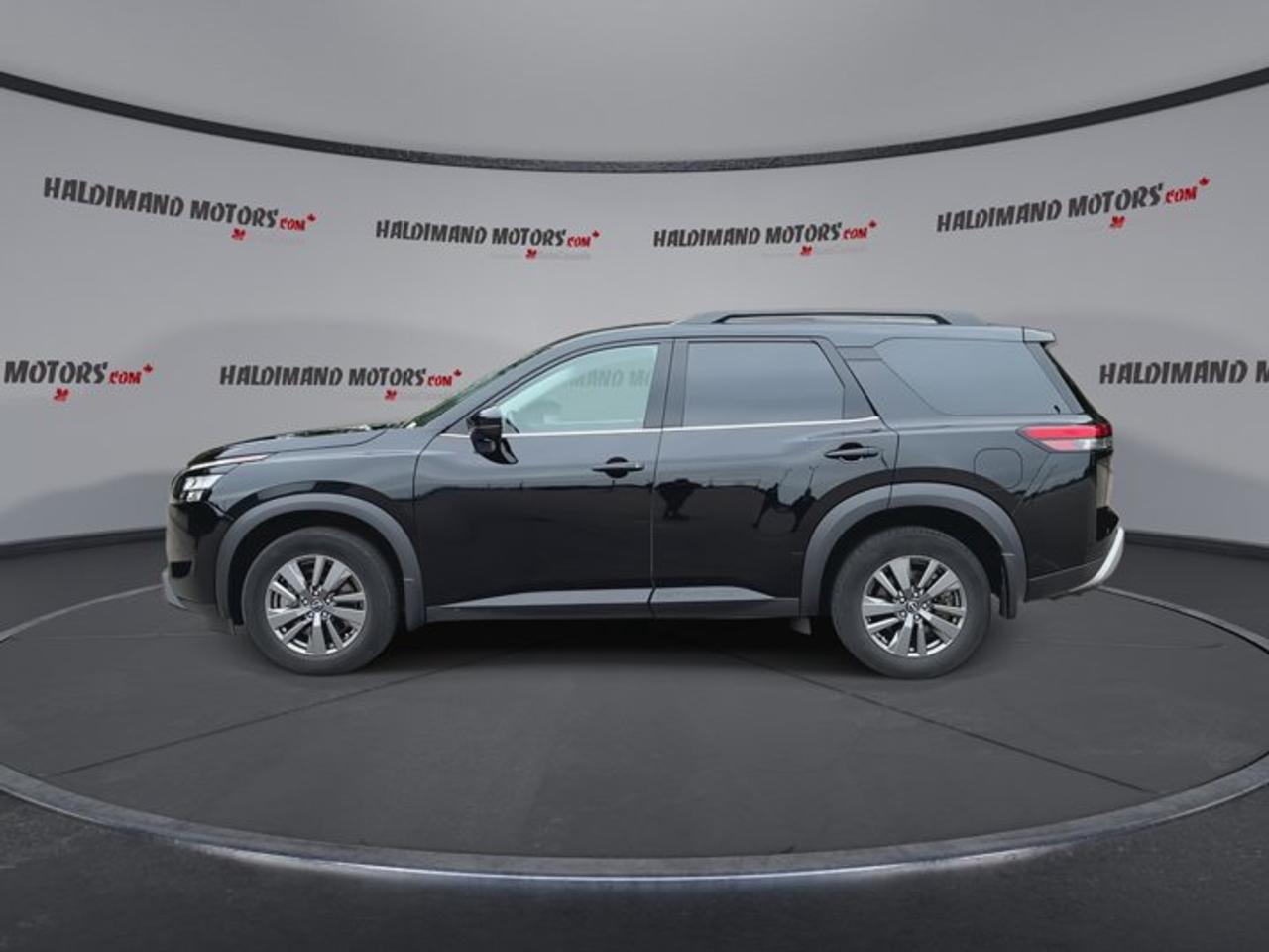 2024 Nissan Pathfinder SV 4WD | One Owner | No Accidents | Pano. Sunroof Photo
