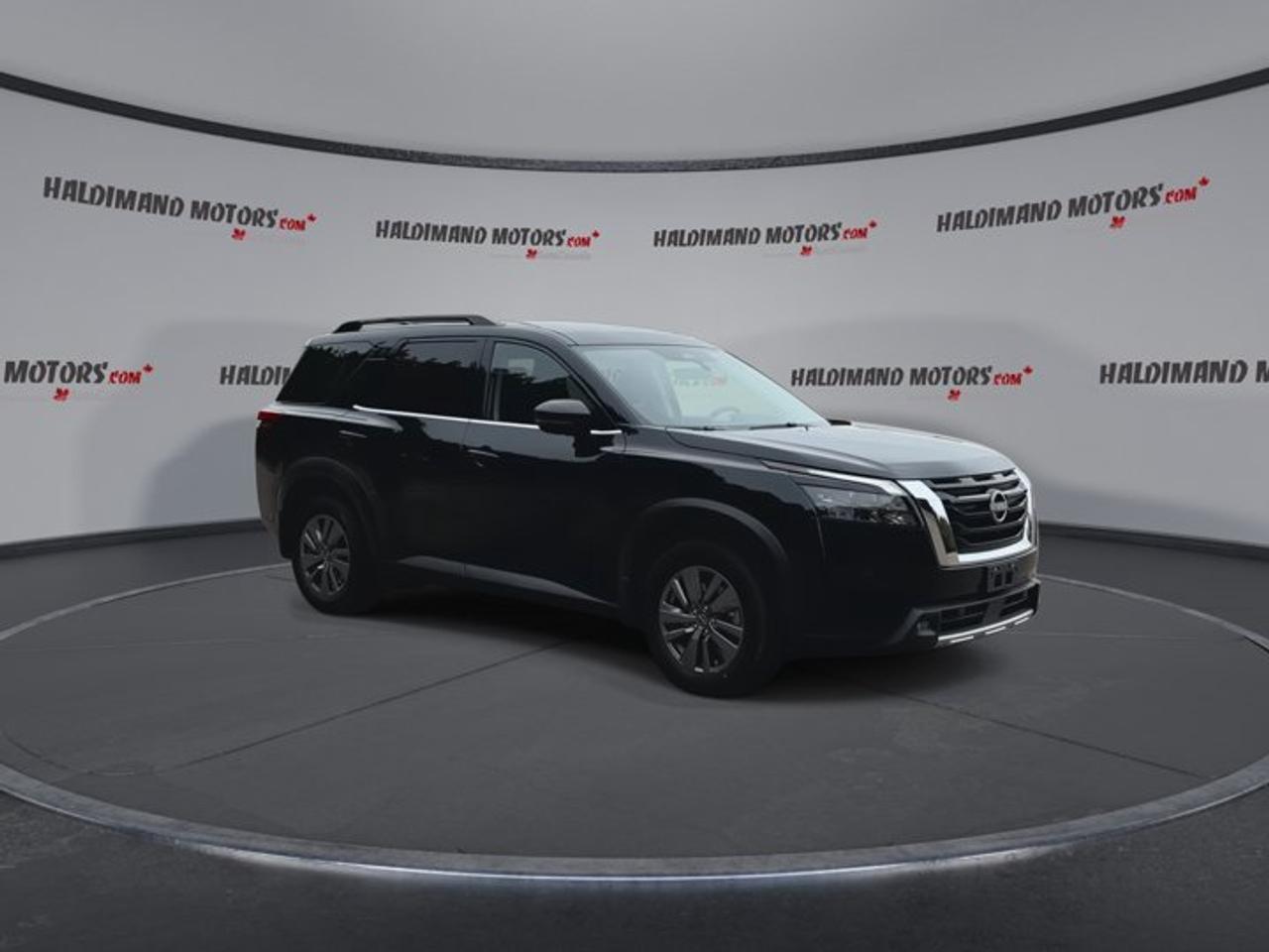 2024 Nissan Pathfinder SV 4WD | One Owner | No Accidents | Pano. Sunroof Photo1