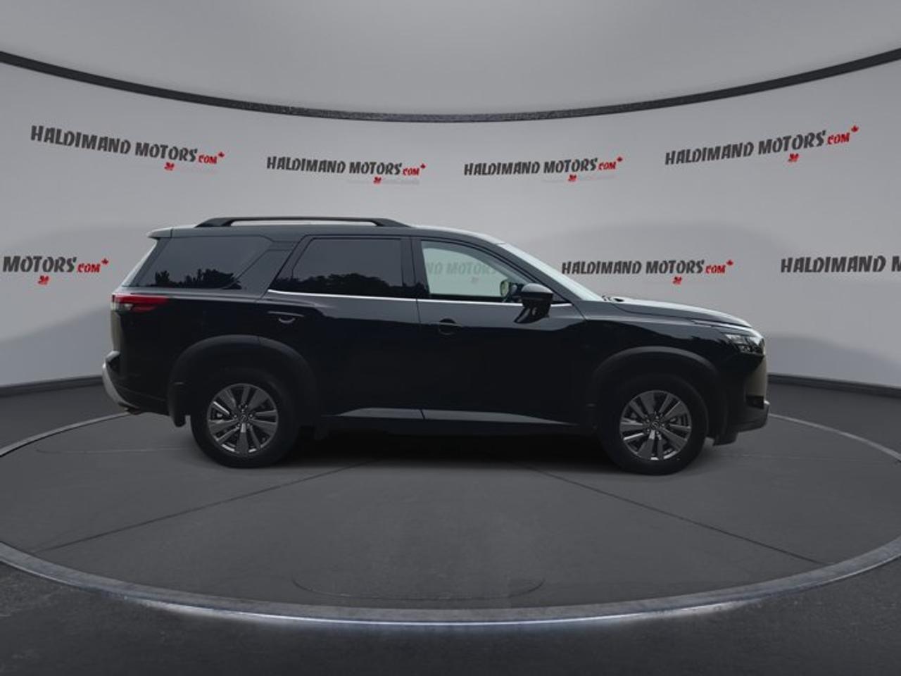 2024 Nissan Pathfinder SV 4WD | One Owner | No Accidents | Pano. Sunroof Photo